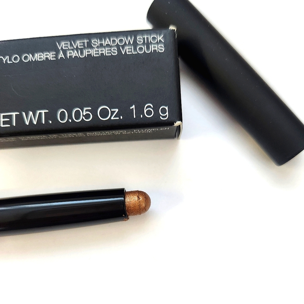 DISCONTINUED NARS Velvet Shadow Stick Siros